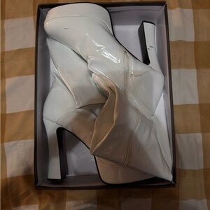 Pleaser White Patent Platform Booties